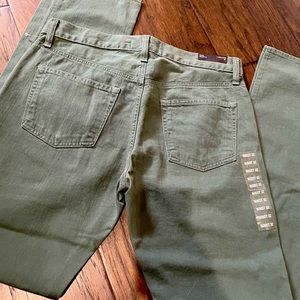 NWT J Brand Kane straight fit jeans